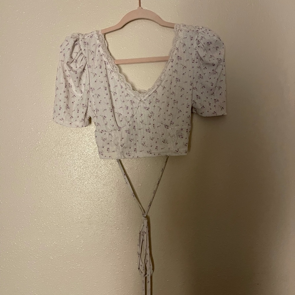floral puff sleeve tie blouse